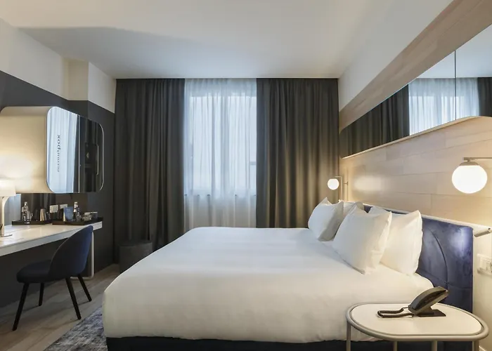 Hotel Voco Milan-fiere By Ihg 4*