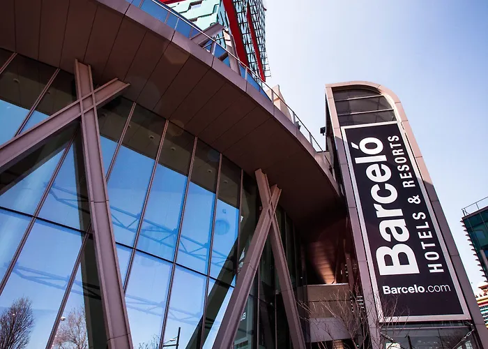 Hotel Voco Milan-fiere By Ihg 4*