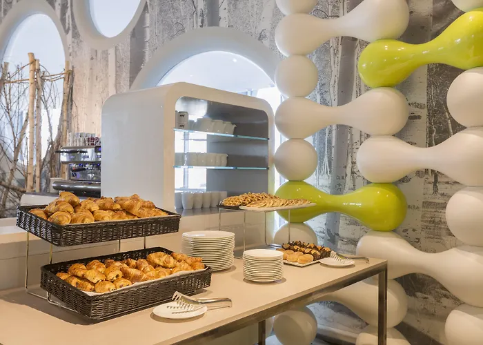 Voco Milan-fiere By Ihg Hotel 4*