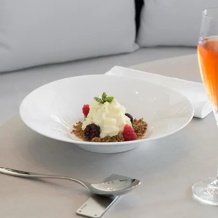 Voco Milan-fiere By Ihg 4* Milano